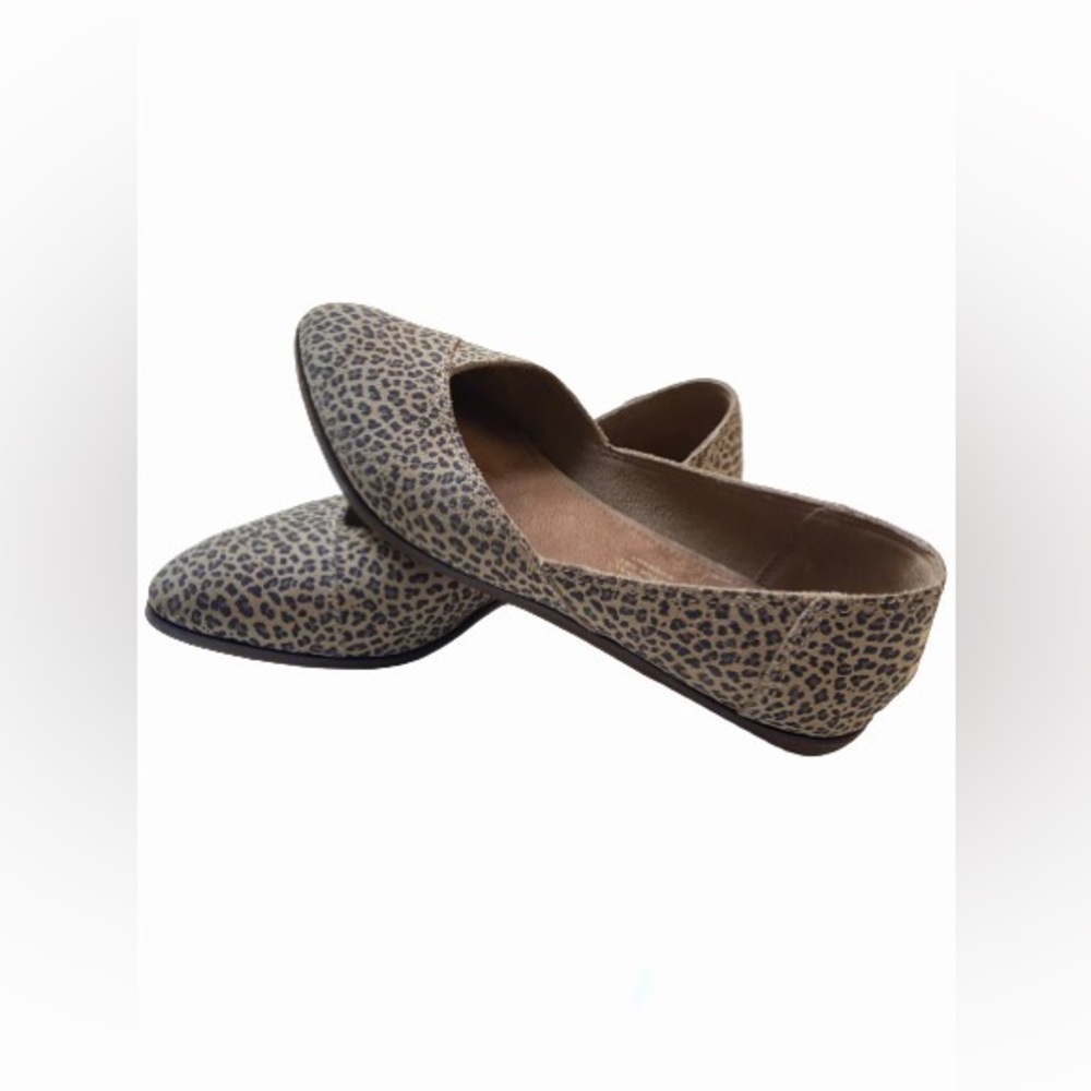 Toms Cheetah Print Flats size 7